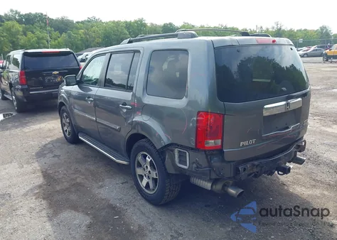 2010 Honda Pilot Touring z USA, uszkodzony, nr VIN 5FNYF4H93AB040958